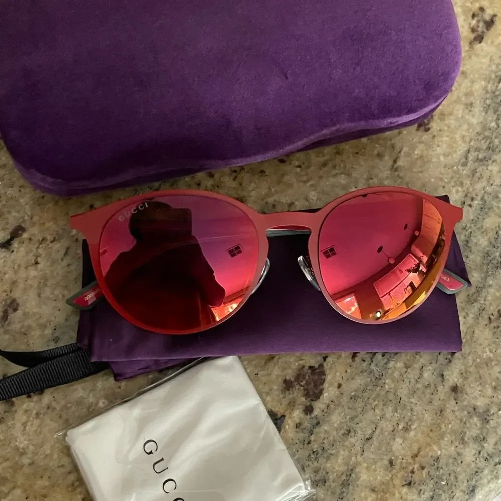 HP❤️🔥 New Gucci sunglasses ❤️ - Picture 9 of 10
